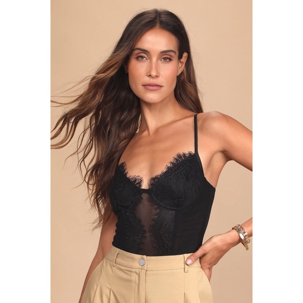 Lulus Draw You In Black Sleeveless Lace Bustier Bodysuit - Size S